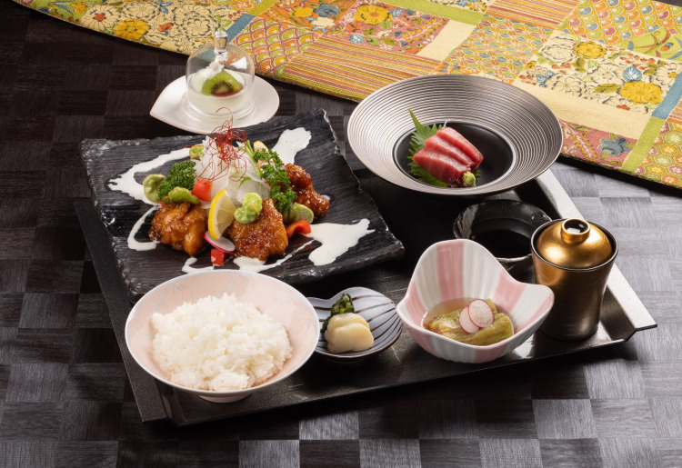 平日限定おまかせ定食